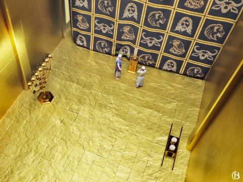 The walls and floor of the Holy Place were coated with gold. Middot 4.1 says that ‘all the House was overlaid with gold.’ <br/>Another historical reference to the gold of the Temple is to be found in the New Testament (Matt. 23:16,17) where Jesus berates the Pharisees and Scribes who said: ‘Whosoever shall swear by the temple, it is nothing; but whosoever shall swear by the gold of the temple, he is a debtor!’ – Slide 4