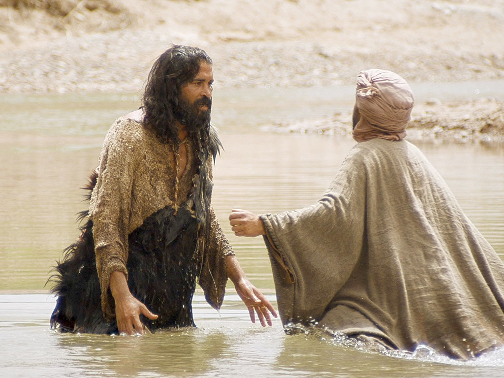 Freebibleimages John The Baptist John Baptises Jesus In The River Jordan Matthew 3 1 16