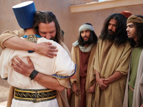 ‘Tell my father about all the honour awarded me in Egypt and about everything you have seen. And bring my father down here quickly.’ – Slide 12