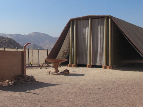A modern-day reconstruction of the Tabernacle at Timna in Israel. – Slide 22