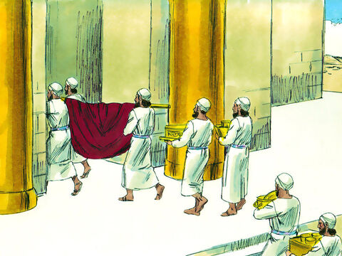 The elders and a vast number of people were assembled at a holiday feast to watch as the Ark of the Covenant was brought into the temple. – Slide 10
